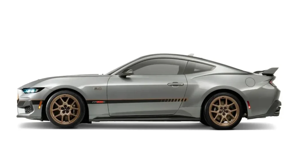 Ford Mustang GT FP800S equipado con el paquete oficial de Ford Racing Parts que desarrolla 810 caballos de fuer