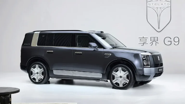 Presentación oficial del nuevo SUV Stelato G9 desarrollado por Huawei y BAIC.