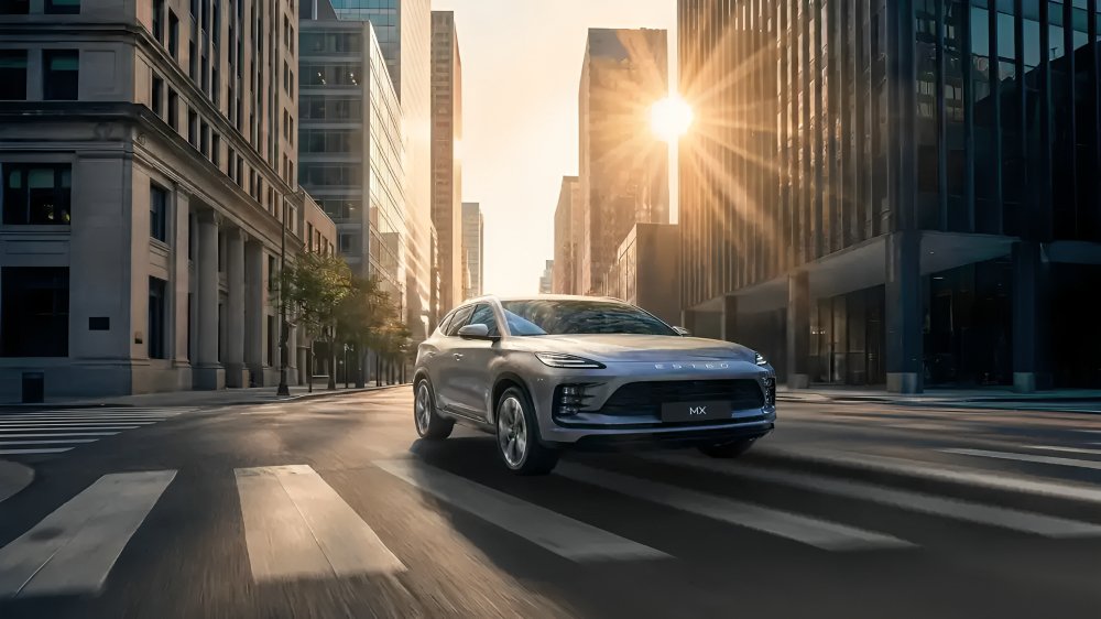 La marca ESTEO lanzará cinco nuevos modelos SUV en Rusia para 2028, incluyendo el híbrido V25 y el buque insignia EX9. Conoce su plan comercial.