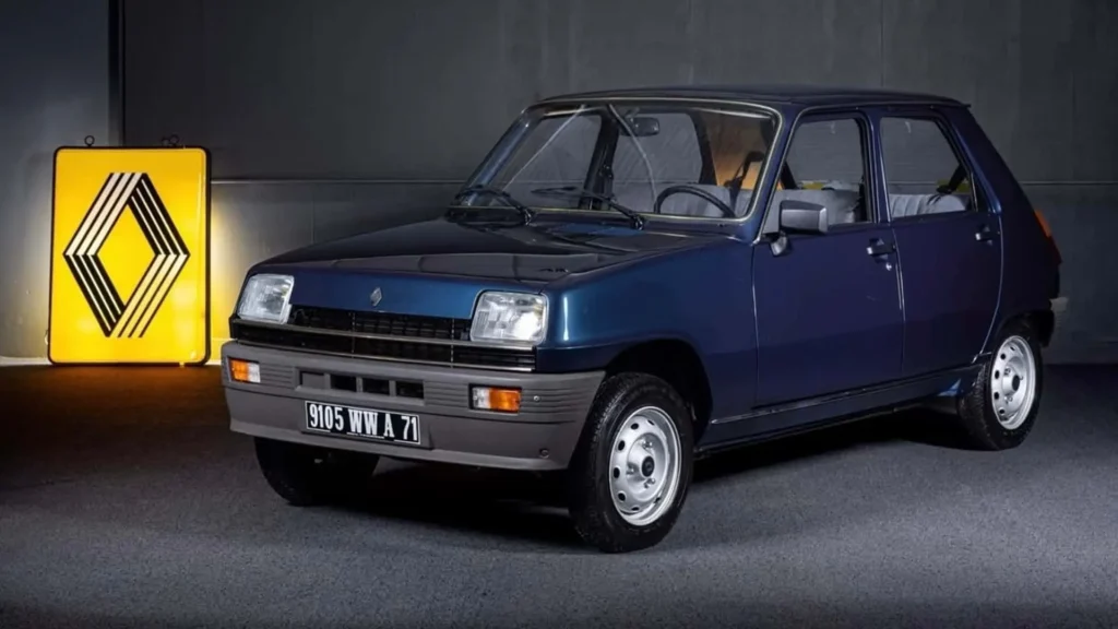 ehículo clásico de época vendido en la subasta del Renault 5 en Francia.