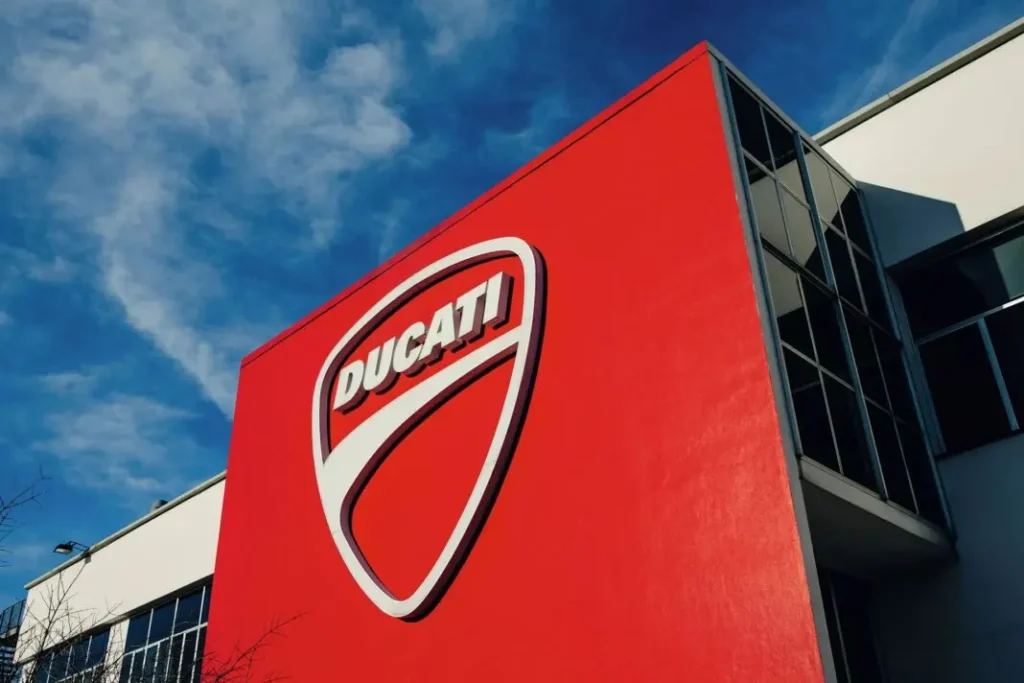 Instalaciones de producción en Borgo Panigale dentro del marco del plan Ducati Raise.