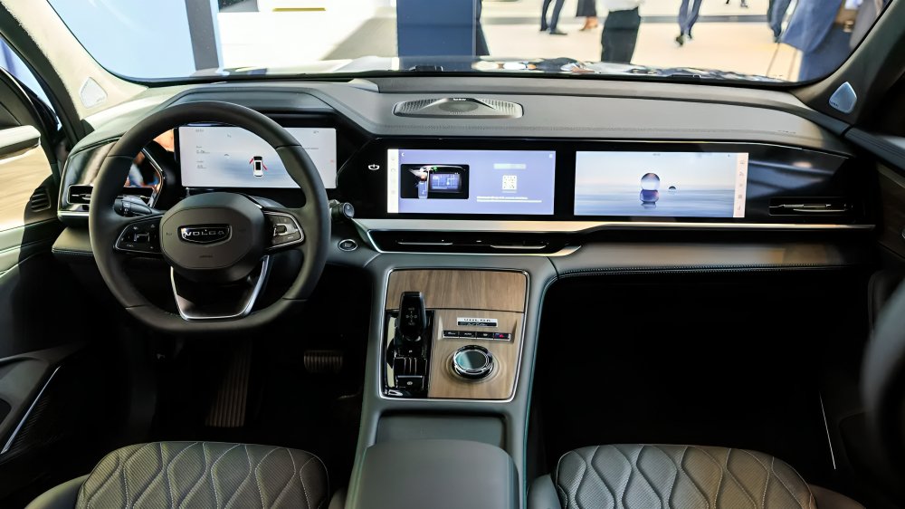 Nizhny Novgorod fabricará el motor y la transmisión del Volga a partir de 2028 con un 80% de componentes locales. Conoce los detalles industriales.