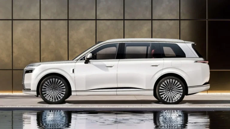 Avatr T09, SUV insignia respaldado por Changan, CATL y Huawei