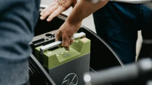 Módulos de baterías de vehículos eléctricos adaptados para almacenamiento de energía