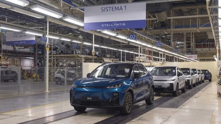 Leapmotor B10 fabricado en la planta de Stellantis en Figueruelas, Zaragoza