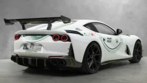 Ferrari 812 Mansory de la Policía de Dubái