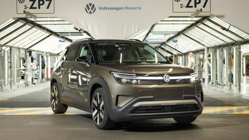 Volkswagen ID.Cross en la línea de producción de la planta de Landaben, Navarra