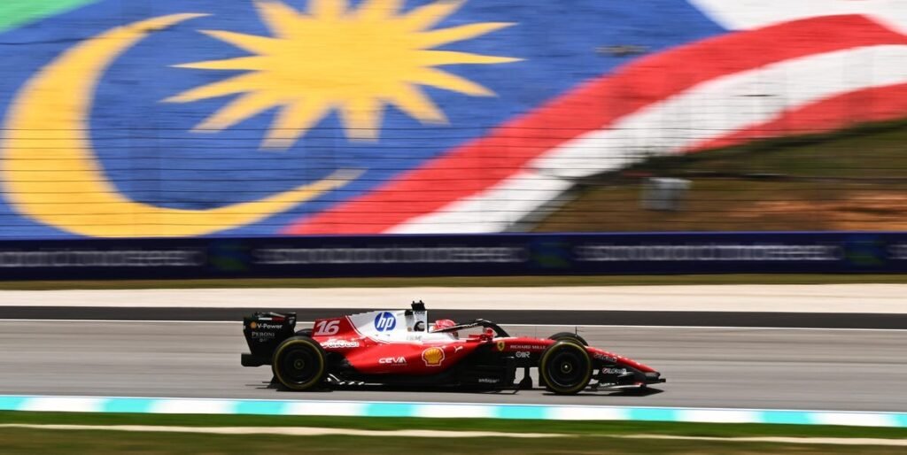 Charles Leclerc domina los Libres 2 en el GP de Baréin tras ajustar el Ferrari