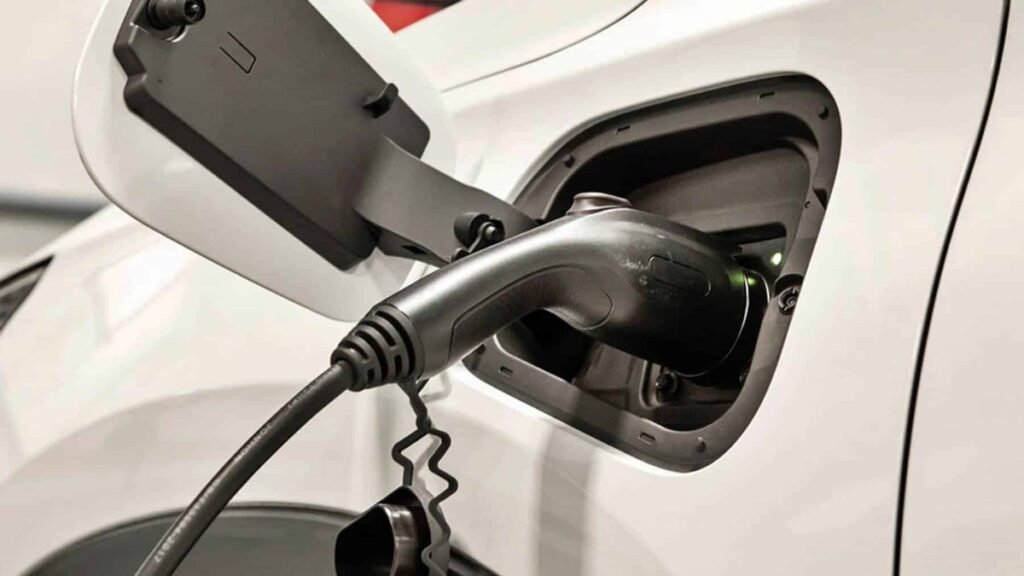 Chery estrena el sistema Volt Dragon con 1.440 kW de recarga ultrarrápida