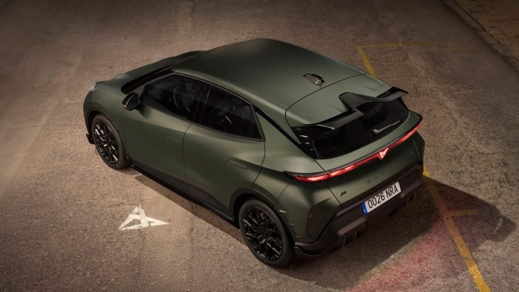 Cupra Raval suma el pack deportivo de ABT con estética extrema y 19 pulgadas