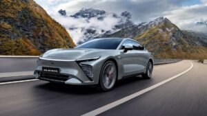 Exlantix ES: la berlina eléctrica de lujo de Chery que reta a BMW y Mercedes
