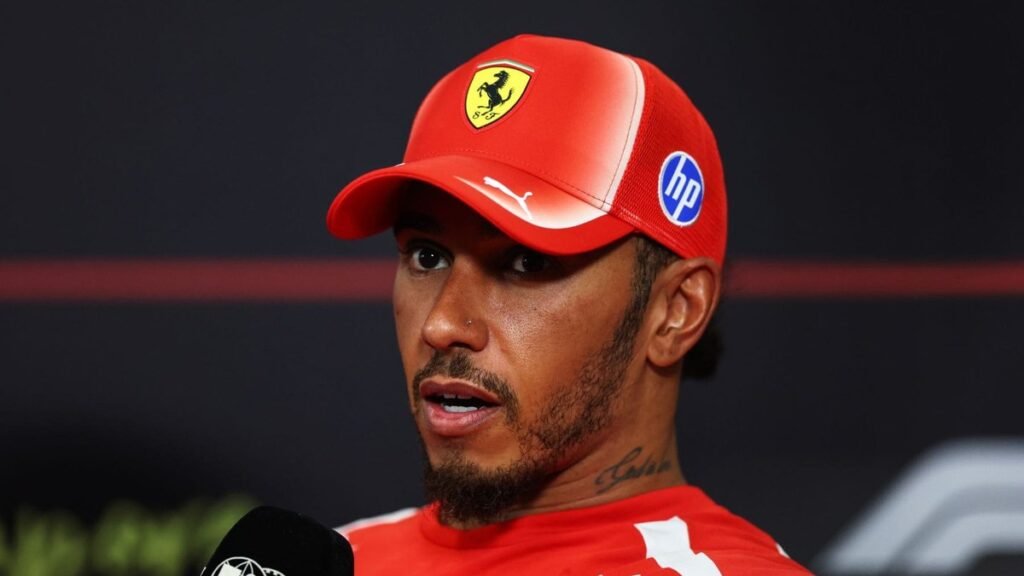 Tensión en Ferrari: Hamilton asume la culpa por el error en Singapur